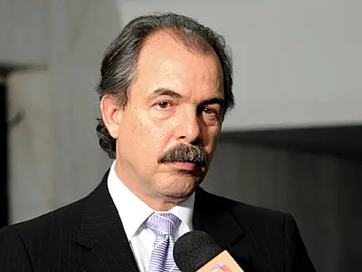 Ministro confirma presença em congresso em MS
