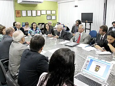 MS recebe visita de grupo da ONU e apresenta ações desenvolvidas no Centro Penal Agroindustrial