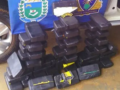 Engenheiro é preso com 50 quilos de pasta base de cocaína