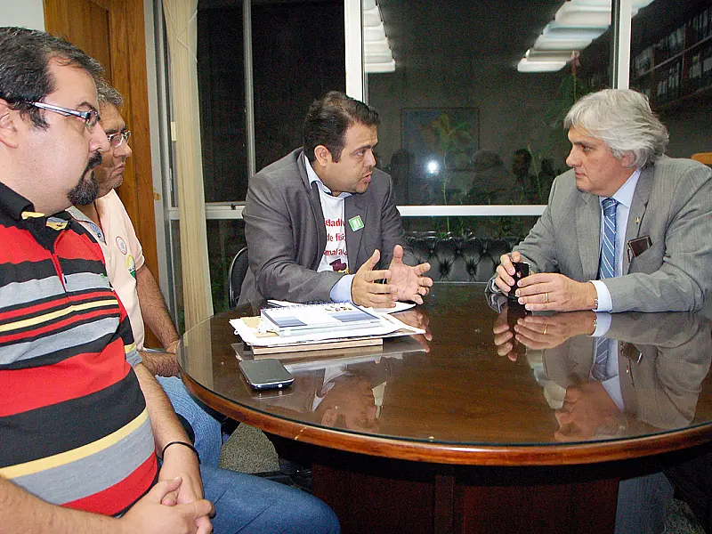 Secretário discute com Delcídio projeto do Hospital Municipal de Campo Grande