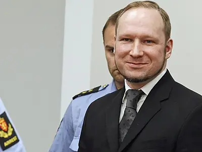 Atirador da Noruega é condenado a 21 anos de prisão