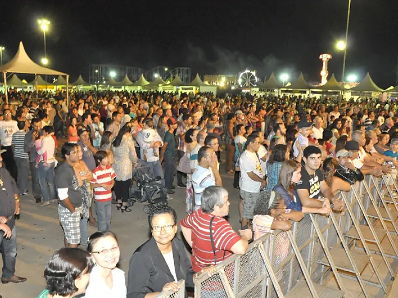 Abertura do Arraial de Santo Antonio teve público de 12 mil pessoas