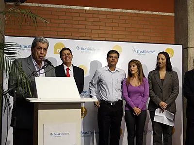 André prestigia inauguração de empresa de telefonia que vai empregar 1.000 trabalhadores em MS