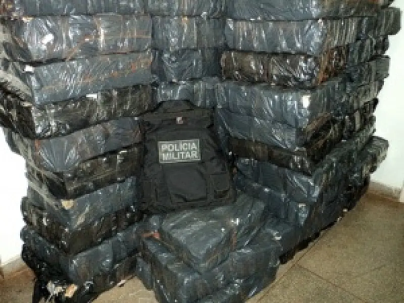PM apreende mais de duas toneladas de maconha em Paranaíba