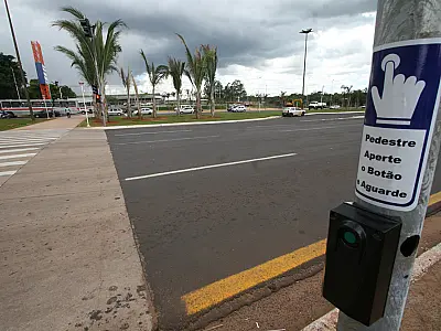 Sistema de botoeira com orientação sonora começa a ser implantado na Capital