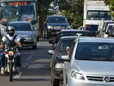 Licenciamento dos veículos com placa final 1 e 2 deverão ser efetuadas em abril de 2013