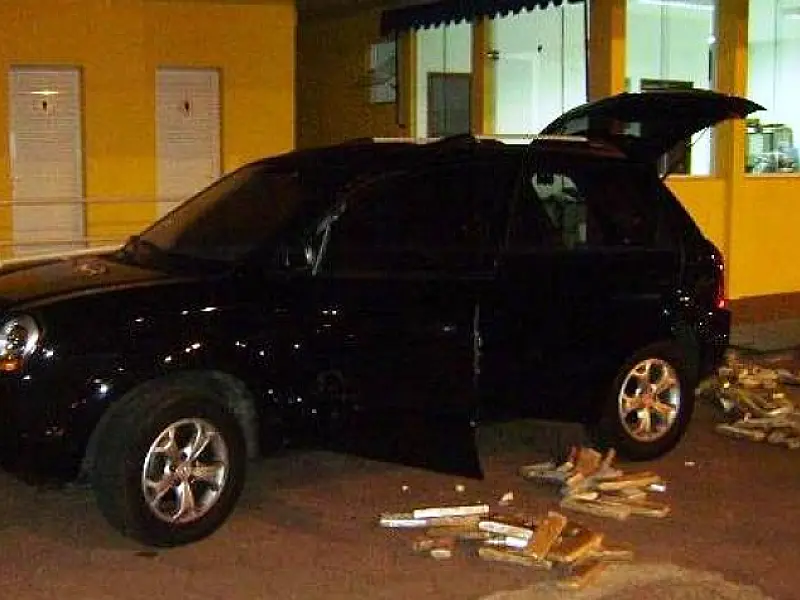 PRF apreende mais de 140 Kg de maconha em Bataguassu