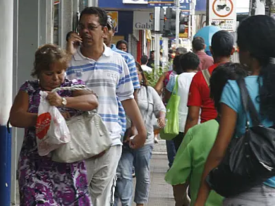 Procon pesquisa preços de produtos para o Dia dos Pais, comemorado dia 12