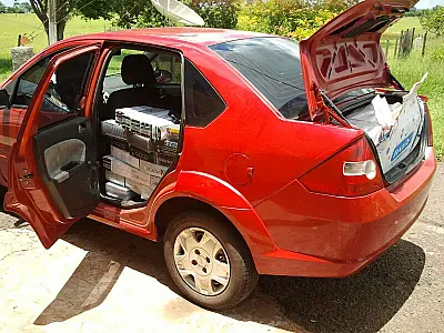 Veículo do MT com mercadoria do Paraguai é apreendido em MS