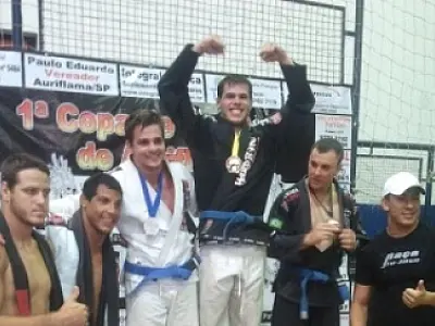 Lutador de MS vence competição de Jiu-Jitsu e vai a mundial