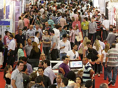 5ª Feira de Calçados começa domingo no Centro de Convenções e Exposições Albano Franco