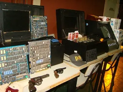 Polícia desmantela suposta casa de jogos de azar em Dourados
