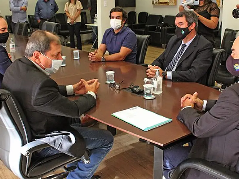 MS está pronto para ampliar entregas à população, destaca Reinaldo Azambuja em posse de novos secret