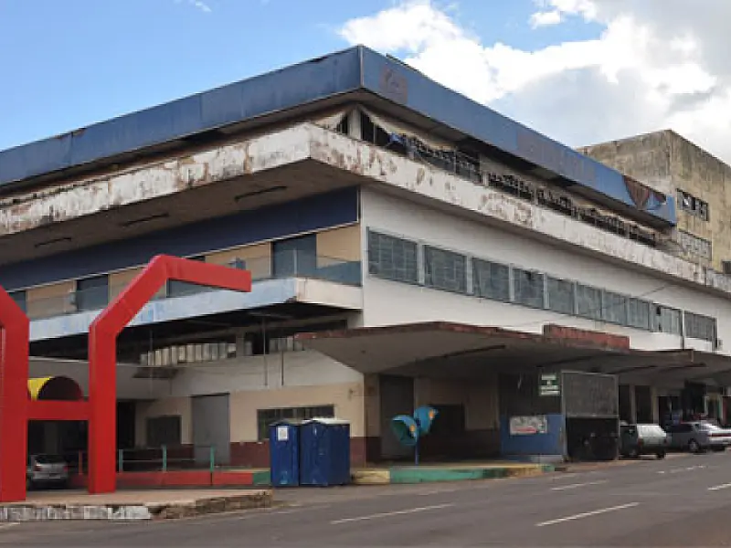 Movimento busca solução para antiga rodoviária