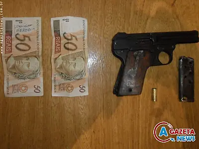 Adolescente invade escola e faz funcionários reféns