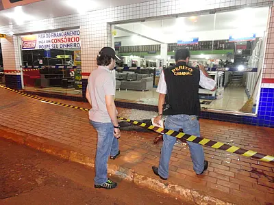 Rapaz comete suicídio após troca de tiros em tentativa de assalto
