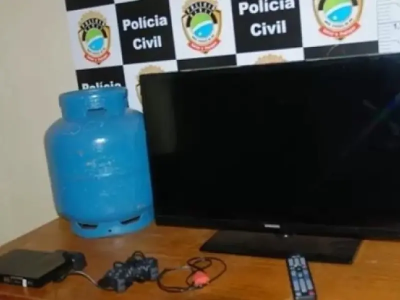 Dois homens são presos e um adolescente apreendido acusado de furtos em MS