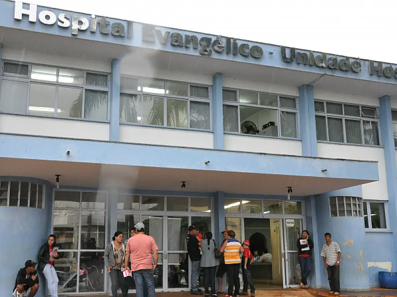 Surto de laringite aumenta corrida ao Hospital da Vida Dourados