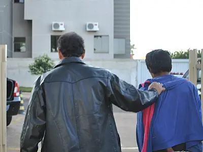 Adolescente é acusado de matar cunhado a golpes de faca e machado