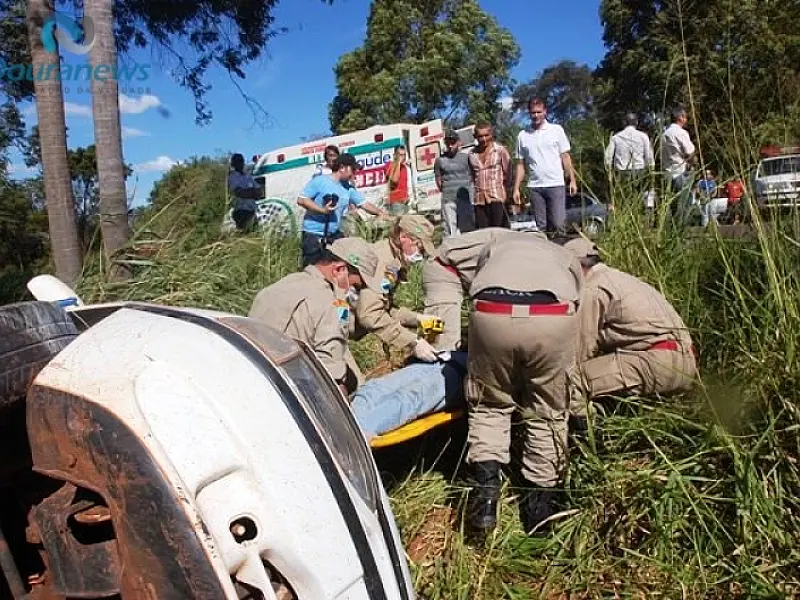 Morre no HE condutor de Pálio que colidiu com carreta em Jateí na tarde desta quarta