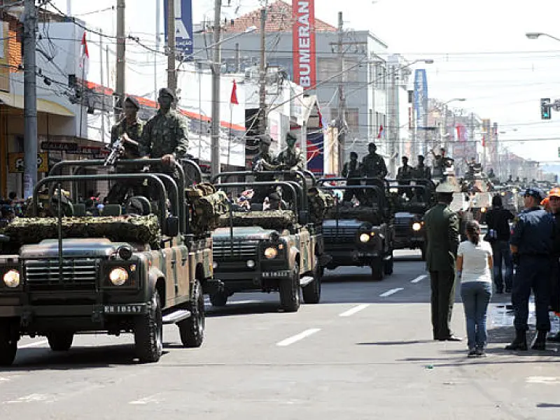 Desfile Cívico-Militar de 7 de Setembro reúne campo-grandenses nesta manhã