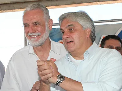 Delcídio anuncia  R$ 1,5 mi para saneamento em Aparecida do Taboado