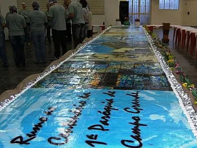 Igreja realiza procissão e missa em celebração do Santo Padroeiro