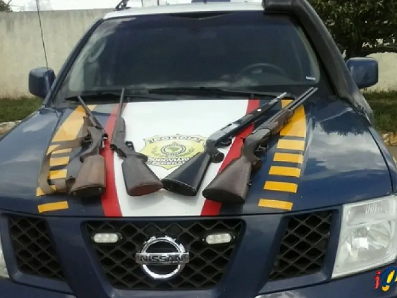 PRF apreende espingardas e prende dois na BR-163 em Sonora