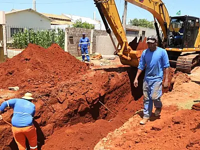 COMEÇA DRENAGEM NO RESIDENCIAL OLIVEIRA QUE TERÁ 16 RUAS PAVIMENTADAS
