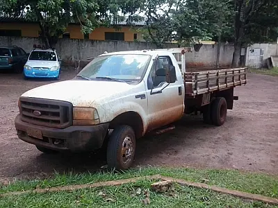 PMR recupera caminhão furtado e prende dois em Ponta Porã