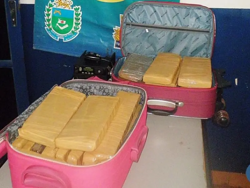 PMRs prendem duas mulheres por tráfico em Sidrolândia