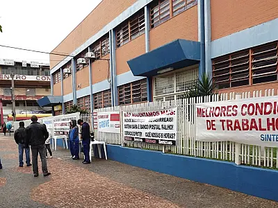 Trabalhadores dos Correios fazem paralisação de 24 horas para cobrar direitos e melhores condições de trabalho