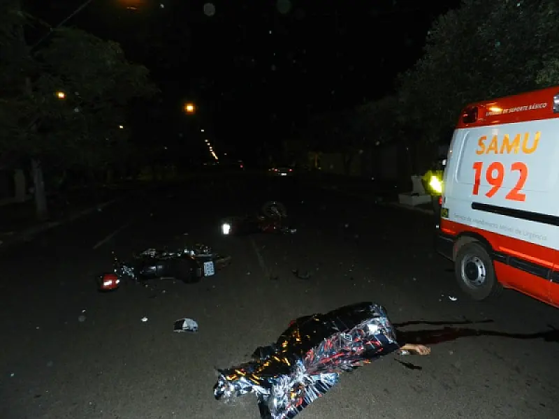 Uma colisão entre duas motocicletas em Três Lagoas deixa uma vítima fatal