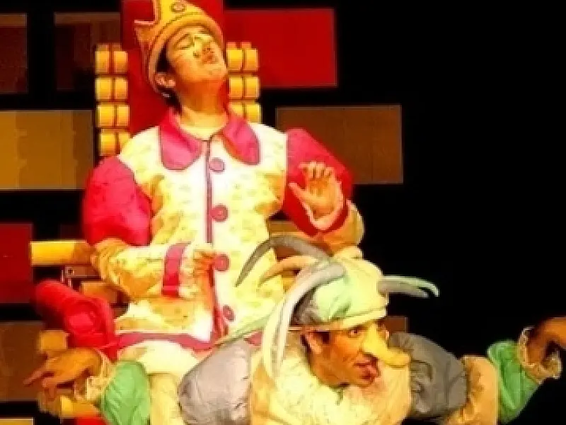 Cia Identidade Teatral se apresenta na Orla Cultural