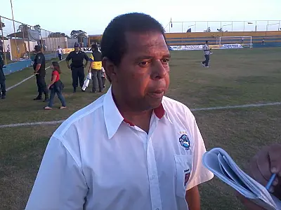 Diretoria do Cene nega demissão do técnico Mirandinha