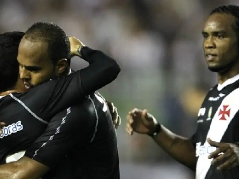 Vasco retoma liderança do BR com sua melhor campanha na era dos pontos corridos