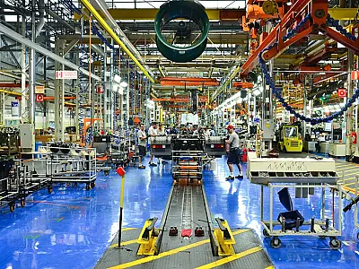 Produtividade na indústria em 2017 cresce 4,5%, aponta pesquisa da CNI