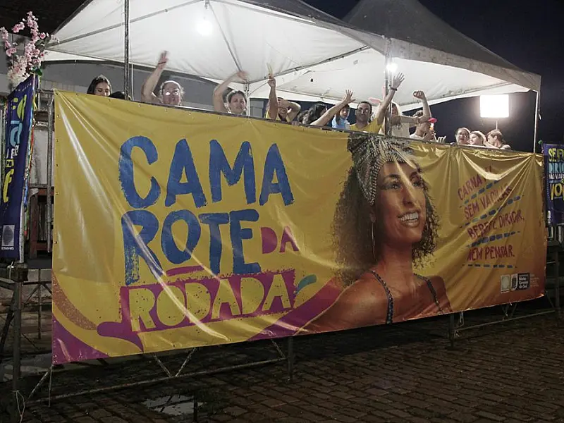 Camarote da rodada Detran-MS agrada foliões ao incentivar comportamento seguro no Carnaval