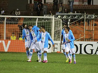 Naviraiense é derrotado pelo Paysandu em casa