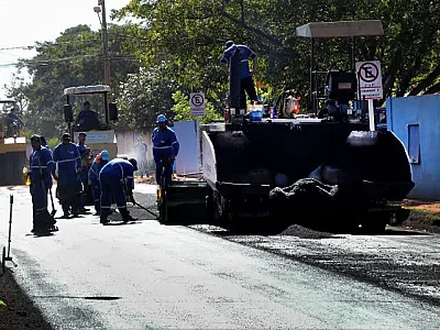 Para asfaltar municípios, Governo do Estado cria grupo para levantar informações sobre vias urbanas