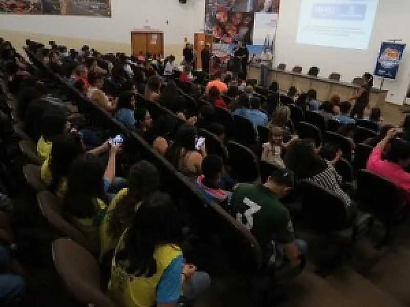 Depois de 20 anos, escolas municipais de Campo Grande retomam formação de grêmios estudantis