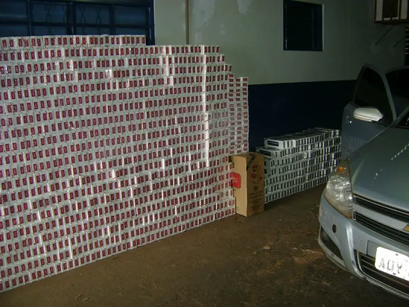 PM apreende mais de 3 mil maços de cigarros em Brasilândia
