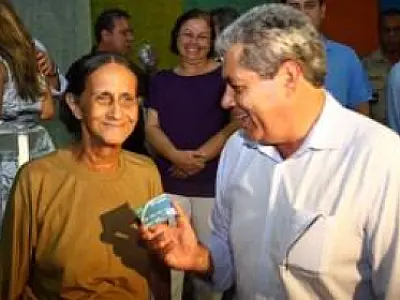 Governo aumenta e fixa valor do Vale-Renda em 170 reais