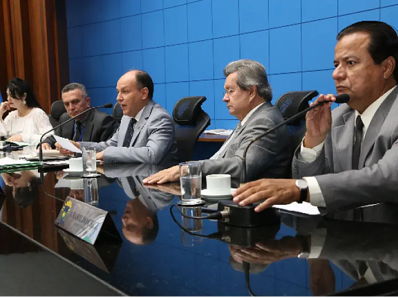 Seis propostas devem ser analisadas pelos parlamentares nesta quinta-feira