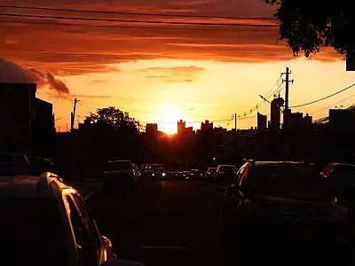 Quinta-feira tem previsão de sol e tempo seco em grande parte do Estado
