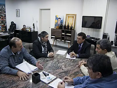 Intervenção na antiga rodoviária começa com volta de ponto de ônibus e revitalização de ruas