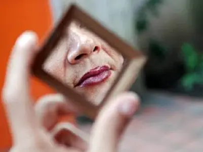 Transexuais e travestis podem usar nome social no MEC