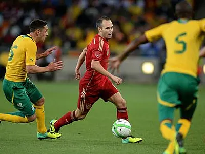Fifa pode expulsar árbitro que apitou vitória da África do Sul sobre Espanha