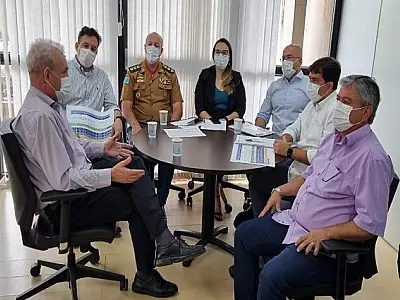 Governo do Estado e municípios discutem estratégias para intensificar vacinação em MS
