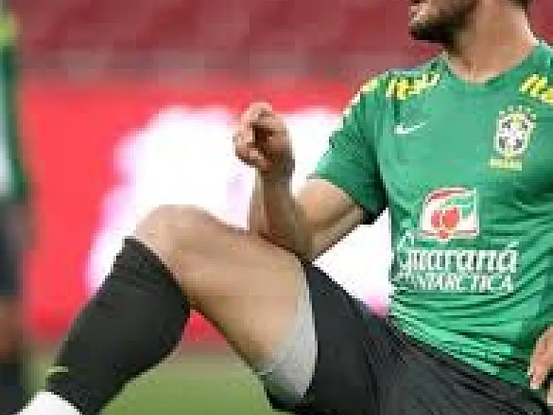 Discurso aberto não esconde Felipão desapontado com Lucas e Pato